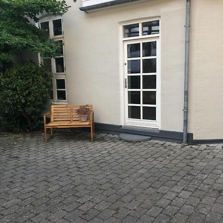 Nyrenoveret Charmerende Lejlighed I Odense C! Exterior foto