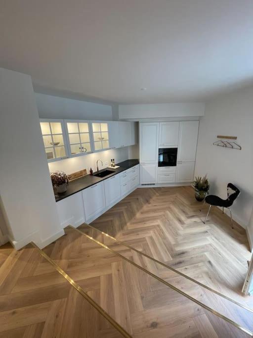 Nyrenoveret Charmerende Lejlighed I Odense C! Exterior foto
